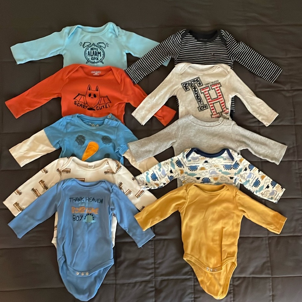 10 6x9 month long-sleeve onesies, smoke free home,  washed w/ dreft detergent,